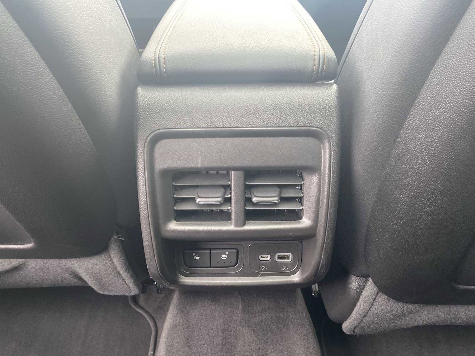 Used 2023 Cadillac XT4 Sport w/ Cold Weather Package image 28