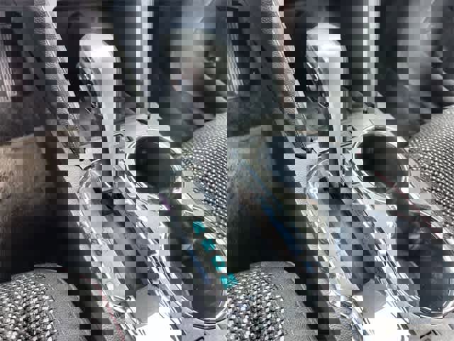 Used 2012 Chevrolet Equinox LT w/ Driver Convenience Package image 16