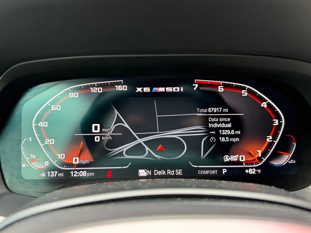 Used 2020 BMW X6 M50i w/ Premium Package AWD/4WD image 16