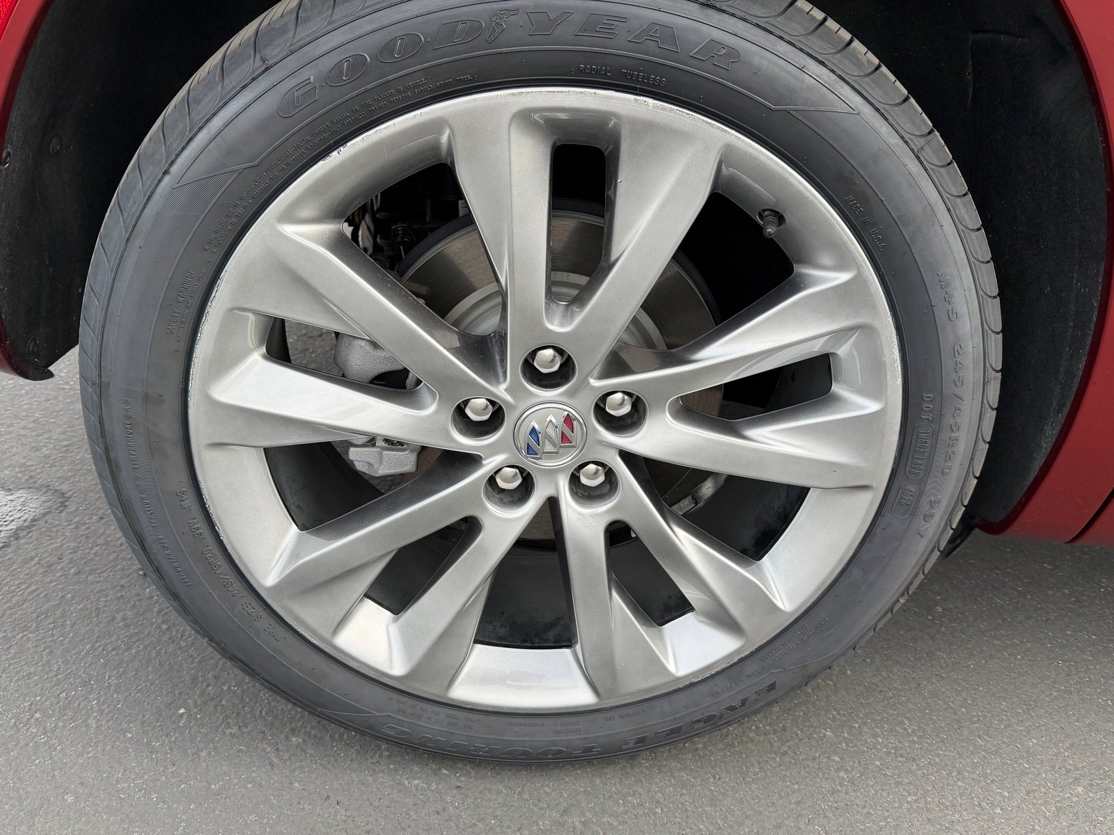 Used 2023 Buick Envision Avenir FWD image 29