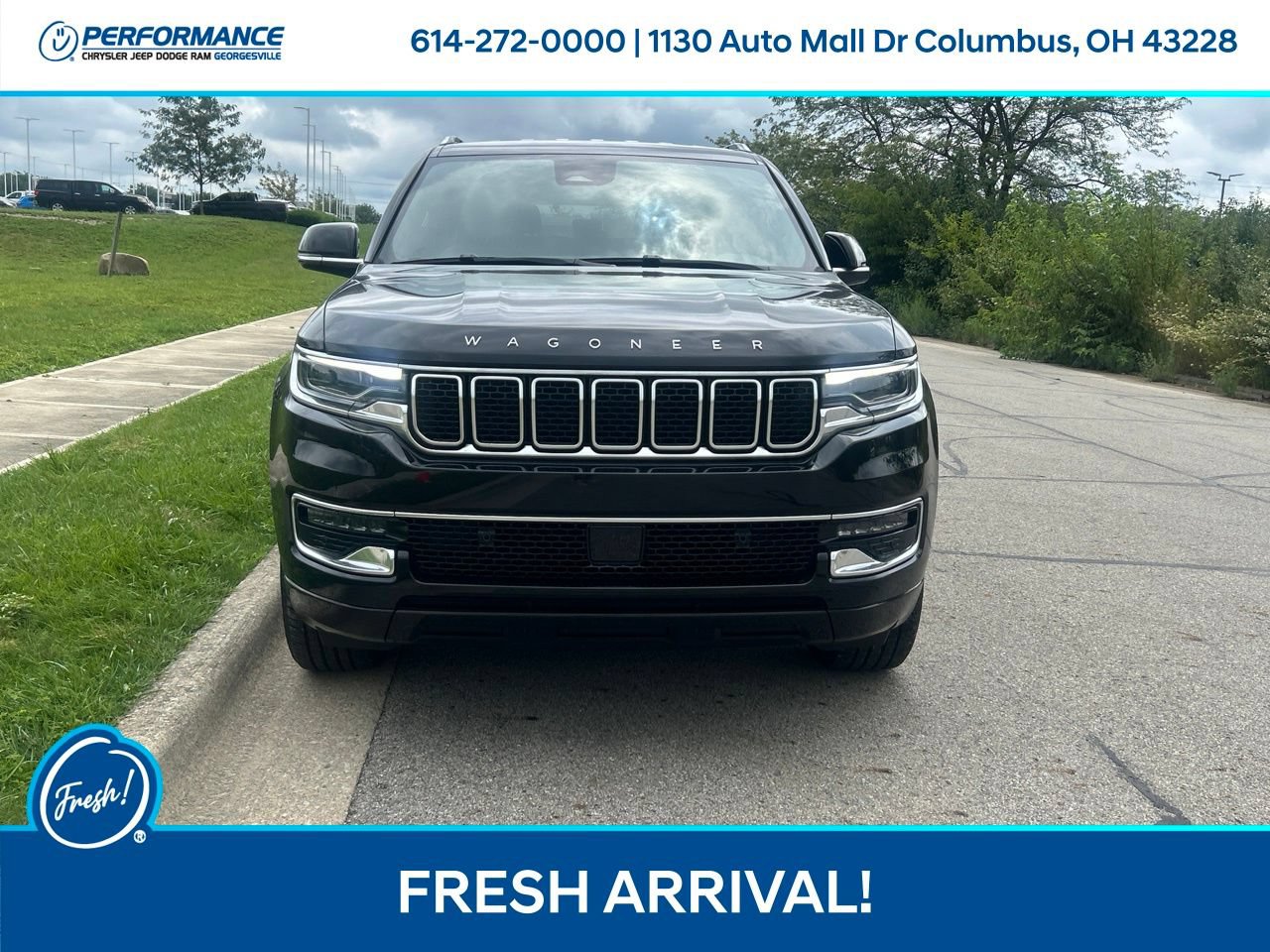 Used 2025 Jeep Wagoneer 4WD image 9