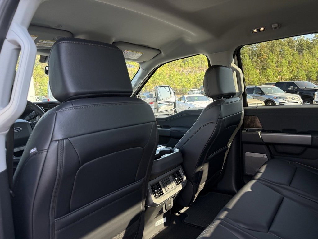 New 2026 Ford F250 Lariat image 25