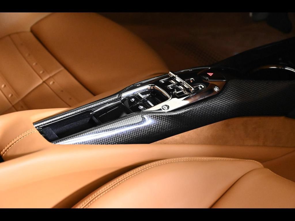 Used 2023 Ferrari 296 GTB RWD image 18