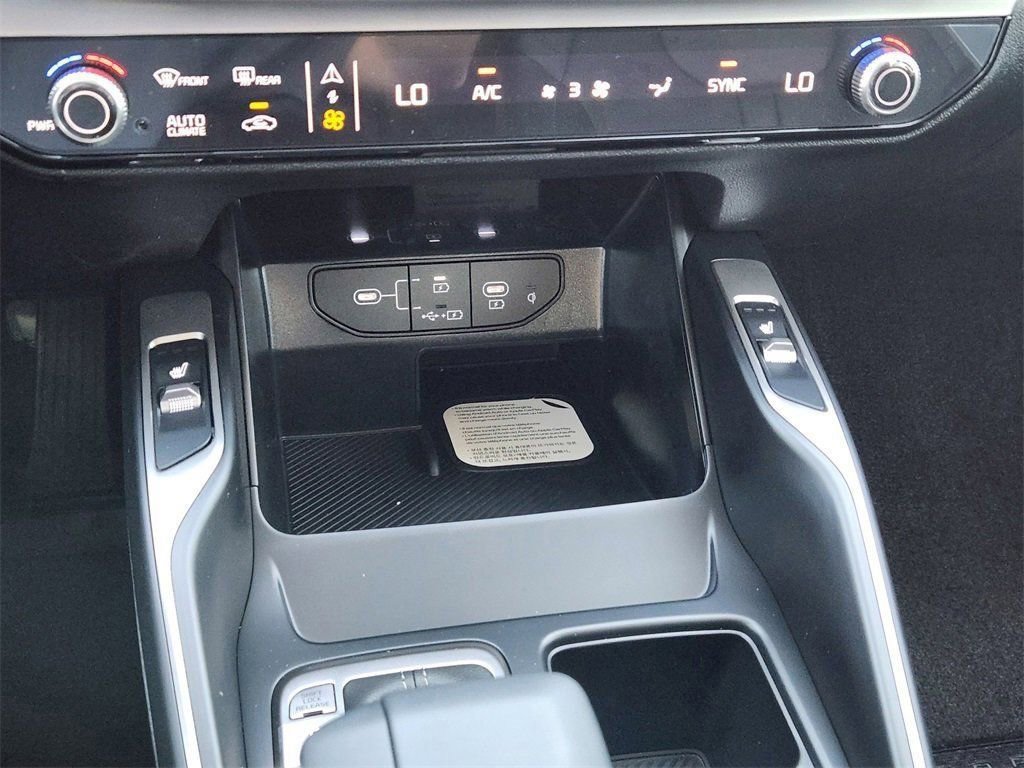 New 2026 Kia Sorento X-Line EX AWD/4WD image 17