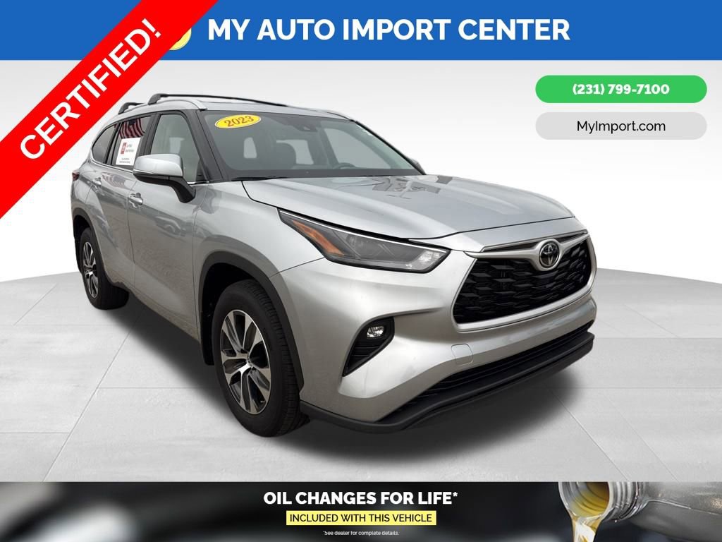 Used 2023 Toyota Highlander XLE