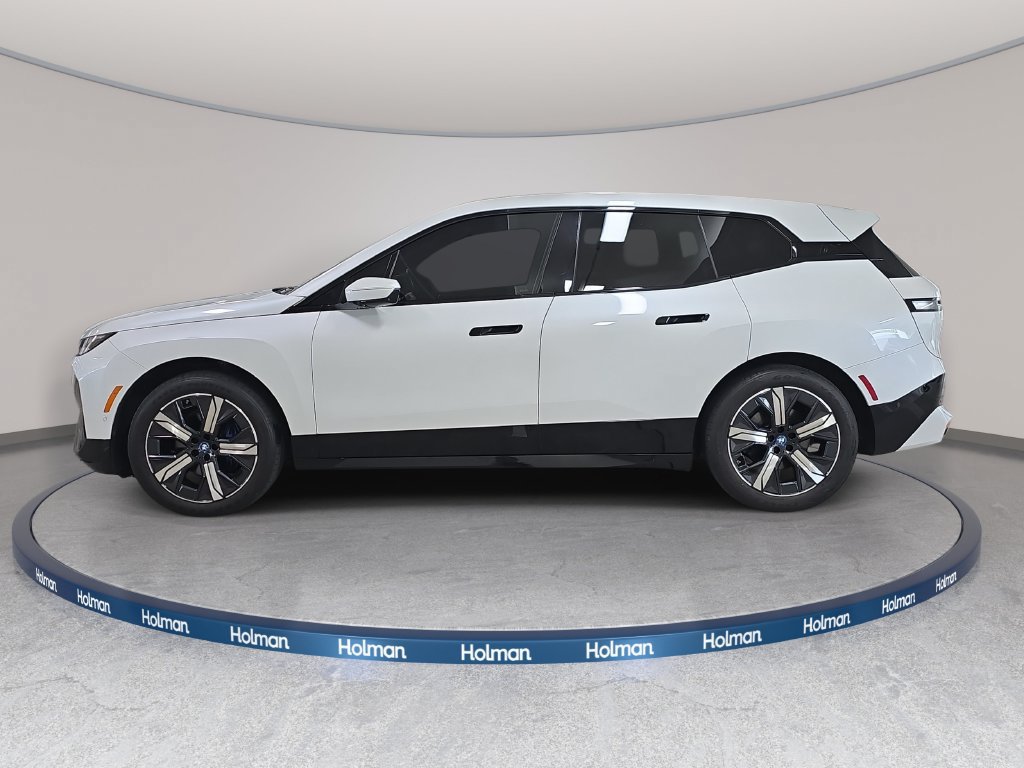 Certified 2024 BMW iX xDrive50 w/ Sport Package AWD/4WD image 11