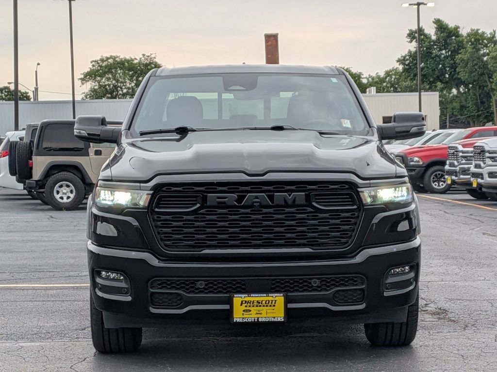 Used 2025 RAM 1500 Big Horn AWD/4WD image 2