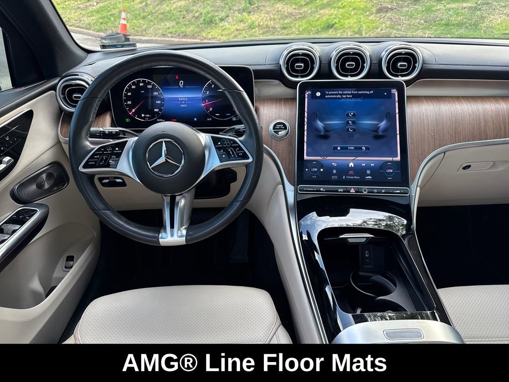 Used 2023 Mercedes-Benz GLC 300 4MATIC image 23