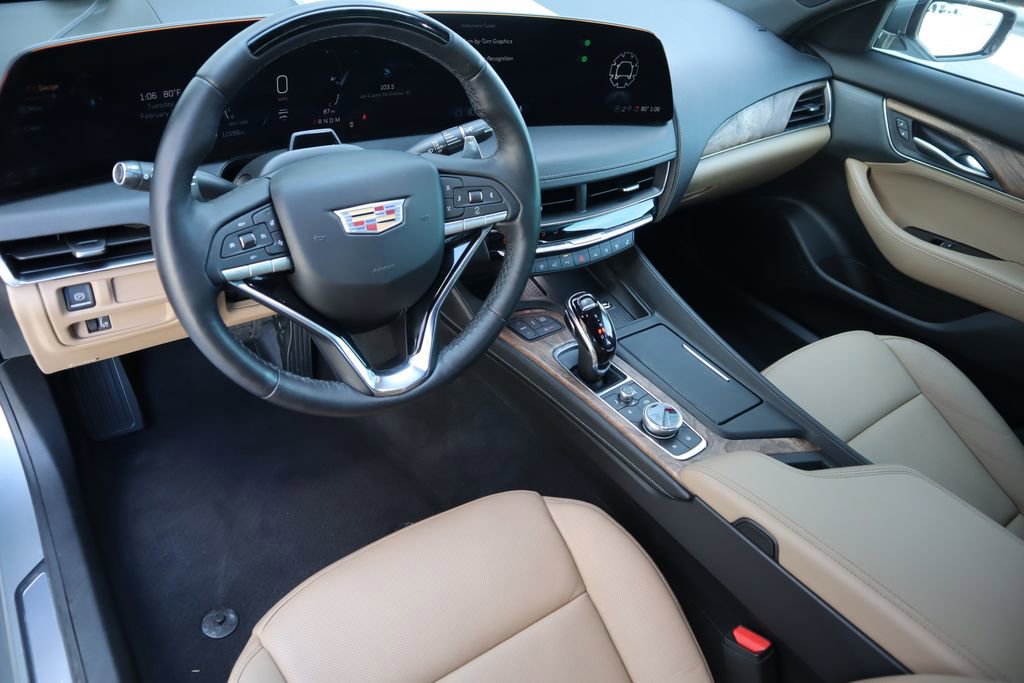 Used 2025 Cadillac CT5 Premium Luxury image 9