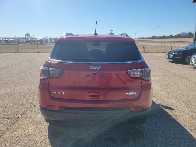 Used 2024 Jeep Compass Latitude image 21