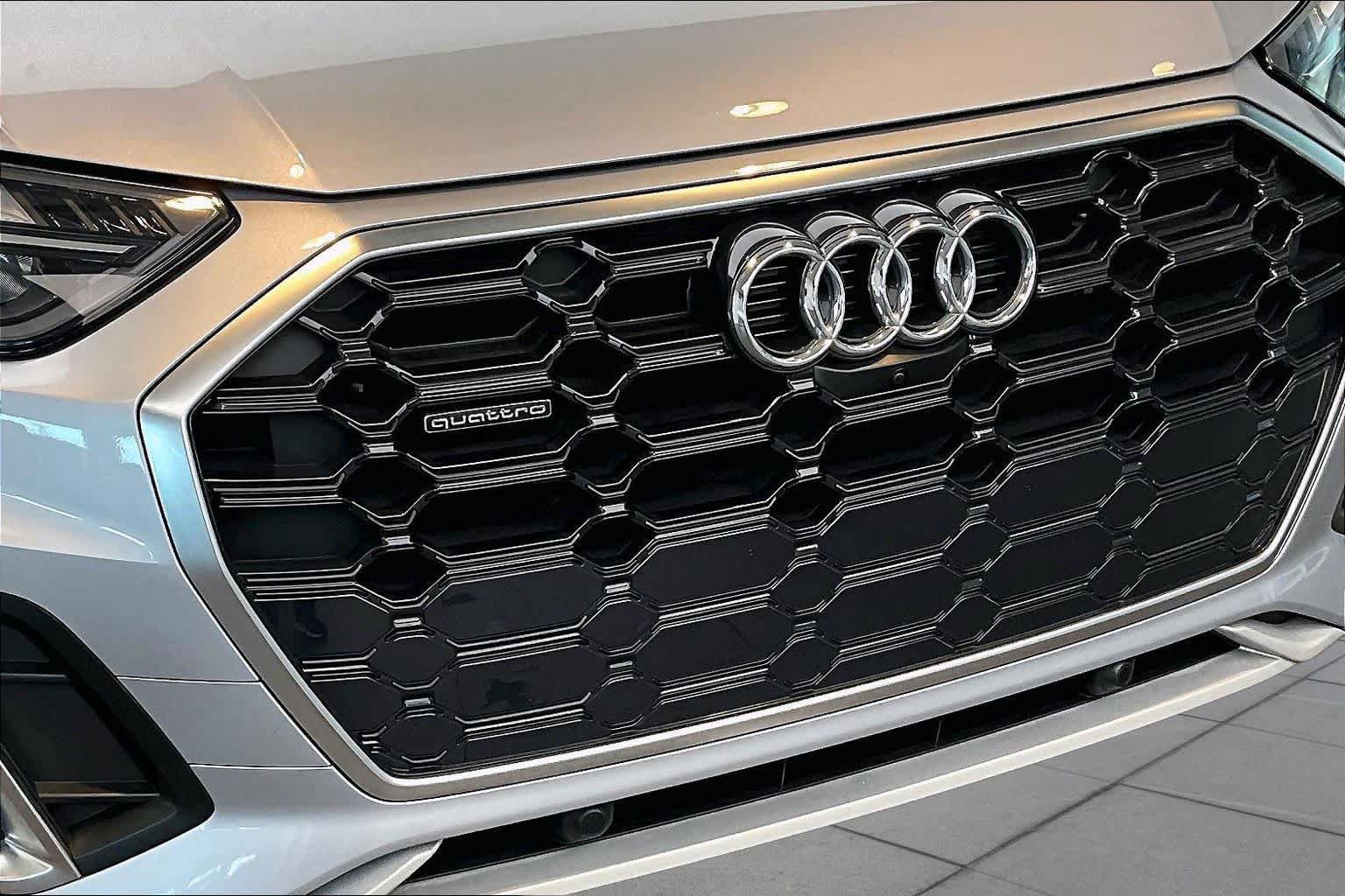 Used 2024 Audi Q5 2.0T Premium Plus AWD/4WD image 32