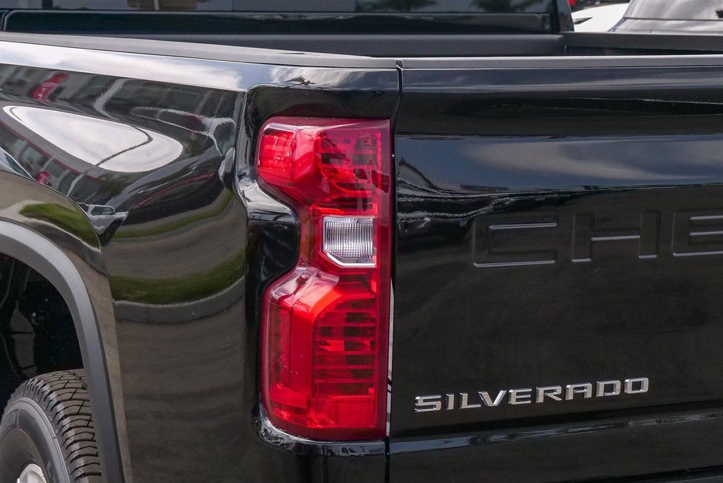 New 2025 Chevrolet Silverado 2500 LT w/ Safety Package image 10