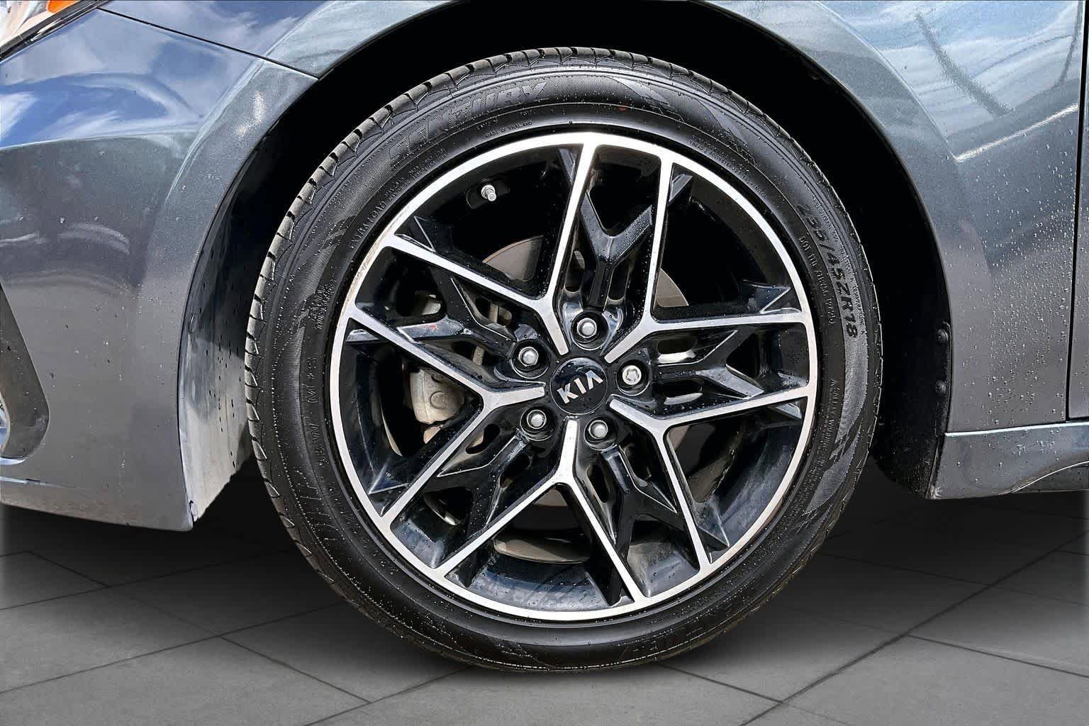 Used 2020 Kia Optima SE image 11