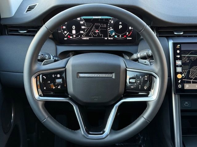 New 2025 Land Rover Discovery Sport S image 25