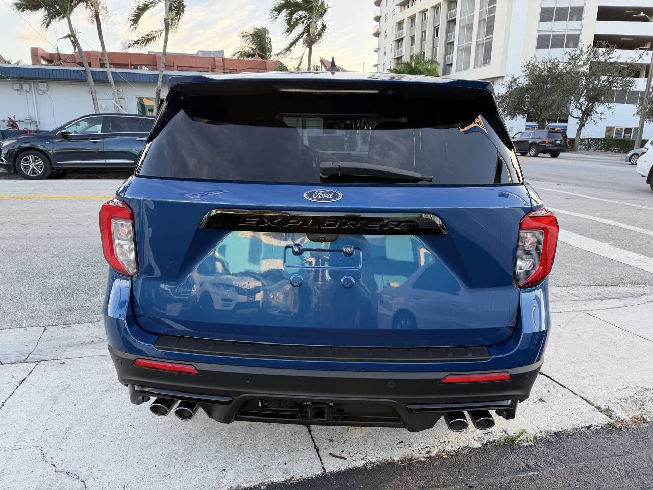 Used 2021 Ford Explorer ST w/ Equipment Group 401A image 7