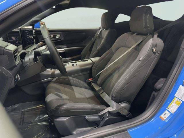 Used 2024 Ford Mustang GT RWD image 13