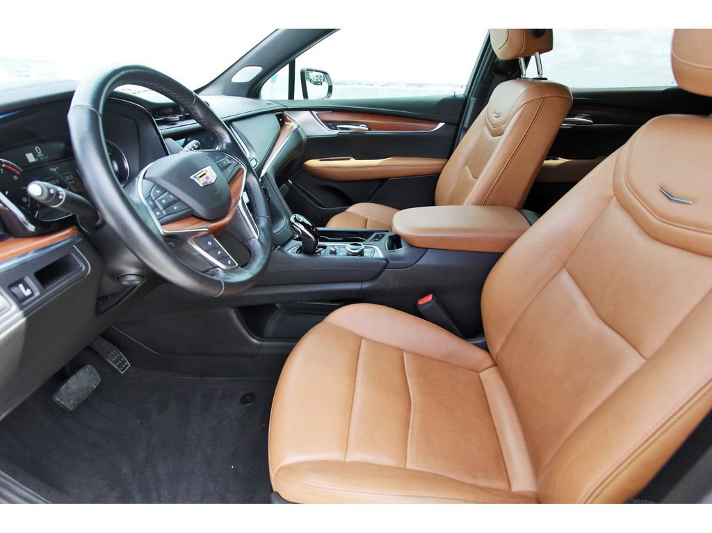 Used 2023 Cadillac XT5 Premium Luxury image 6