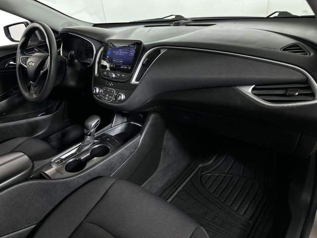 Used 2022 Chevrolet Malibu LT FWD image 30