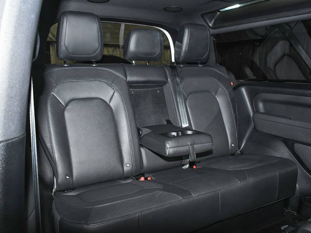 Used 2023 Land Rover Defender 90 X-Dynamic SE AWD/4WD image 50