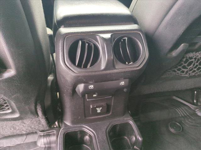 Used 2021 Jeep Wrangler Unlimited Rubicon image 16