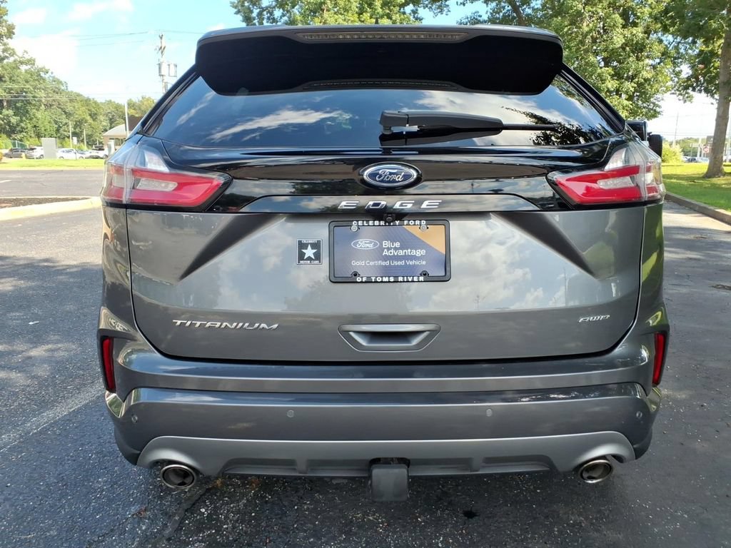 Certified 2022 Ford Edge Titanium w/ Equipment Group 301A AWD/4WD image 3