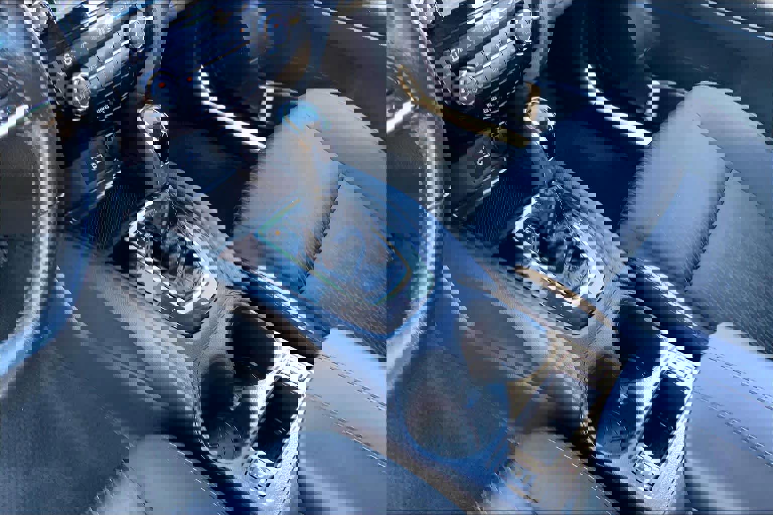 Used 2018 Nissan Rogue SV image 17