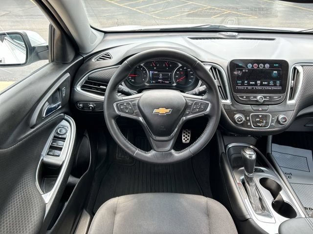 Used 2016 Chevrolet Malibu LT FWD image 24