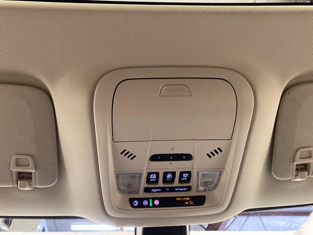 Certified 2023 Buick Enclave Essence w/ Experience Buick Package AWD/4WD image 15