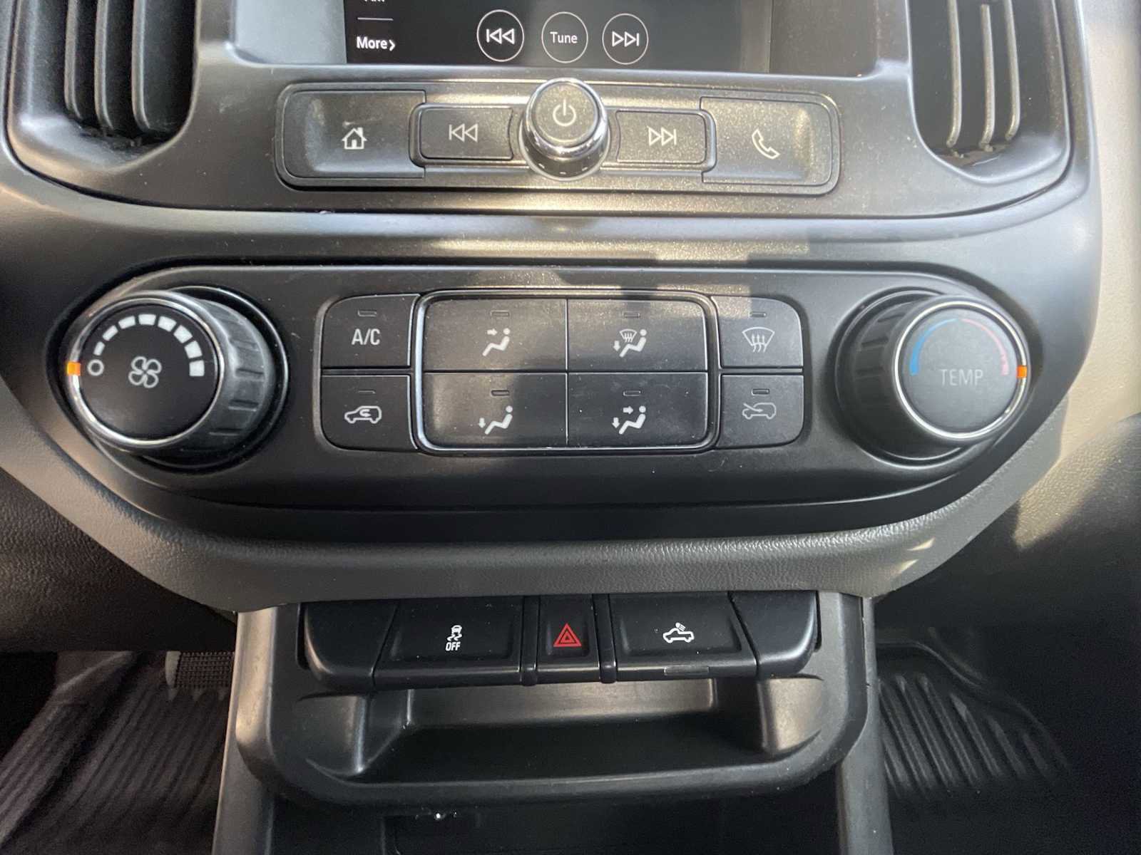 Certified 2020 Chevrolet Colorado W/T w/ WT Convenience Package image 30