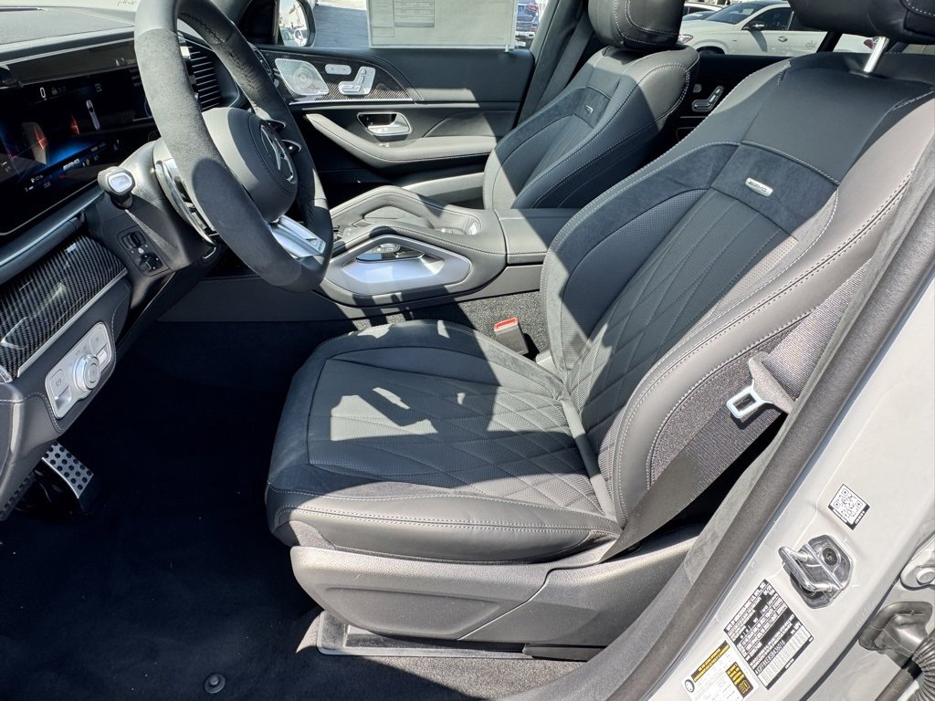 New 2025 Mercedes-Benz GLS 63 AMG 4MATIC image 18