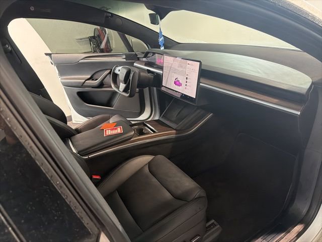Used 2022 Tesla Model X image 5