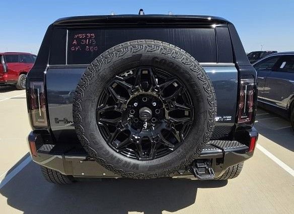 Certified 2025 GMC Hummer EV 3X w/ LPO, Cargo Utility Package image 4