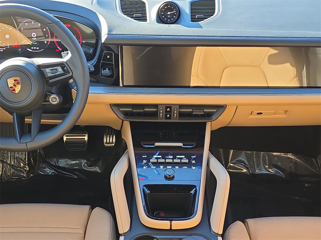 New 2026 Porsche Cayenne S image 22