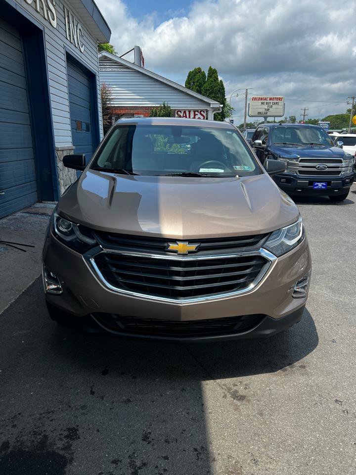 Used 2018 Chevrolet Equinox LS FWD image 3