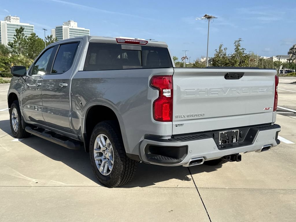 Used 2024 Chevrolet Silverado 1500 RST w/ Convenience Package II AWD/4WD image 10