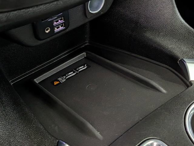 Used 2023 Chevrolet Traverse LT w/ LT Premium Package AWD/4WD image 29