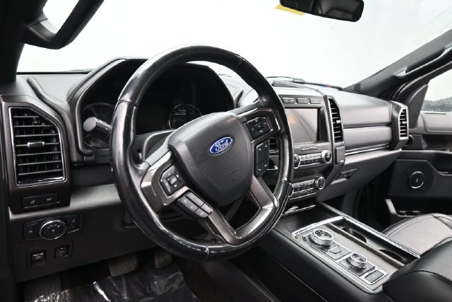 Used 2021 Ford Expedition Limited AWD/4WD image 18