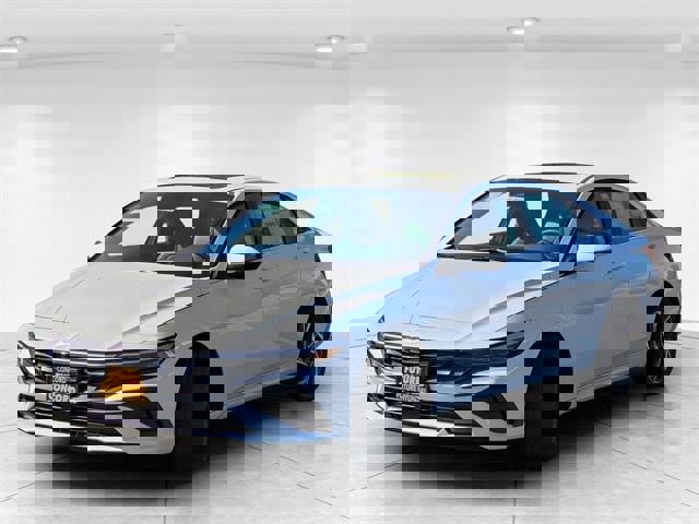 New 2025 Hyundai Elantra Limited image 7