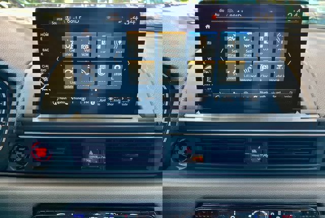 New 2025 Honda Pilot Black Edition image 21