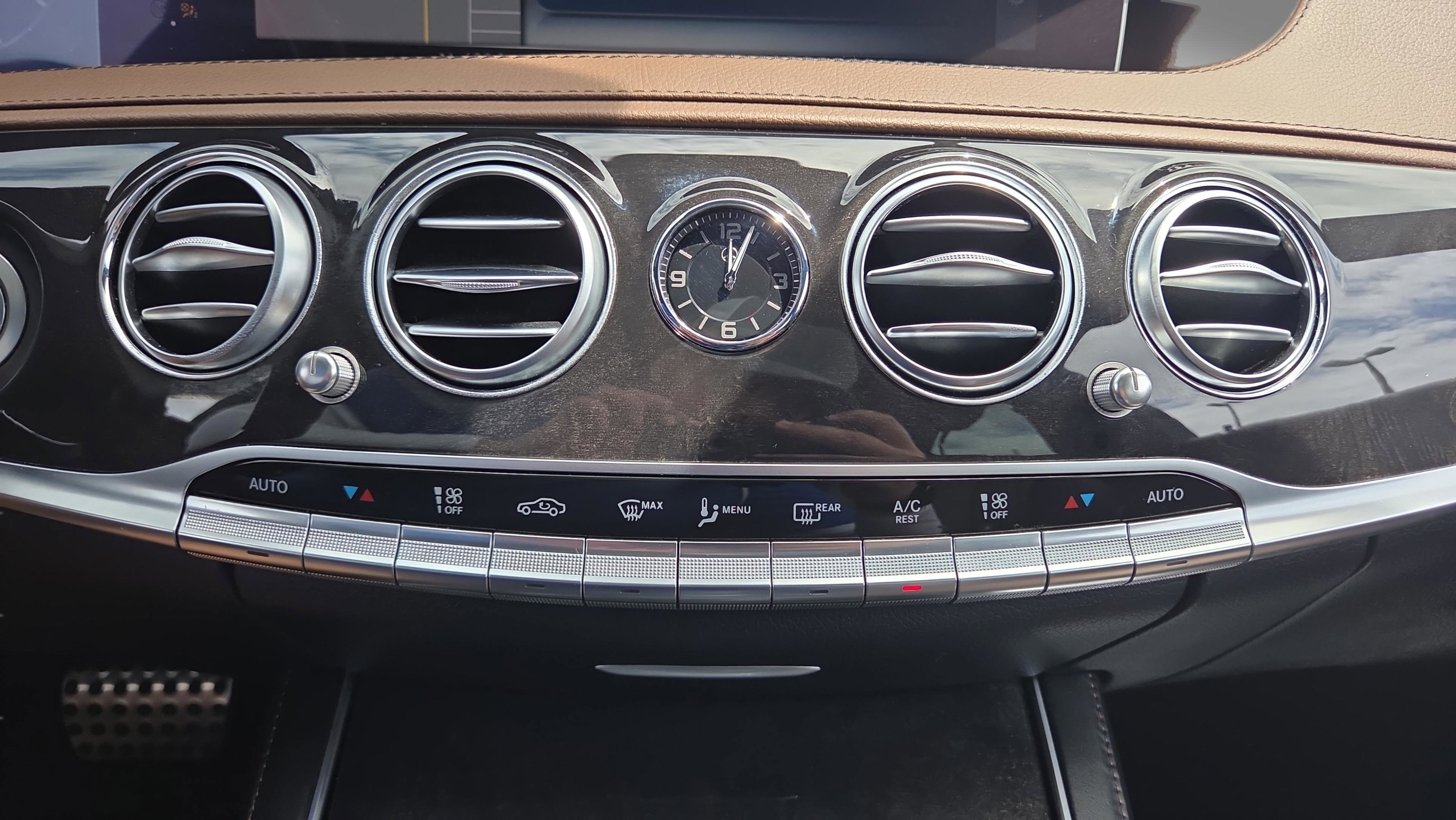 Used 2020 Mercedes-Benz S 560 Sedan image 31