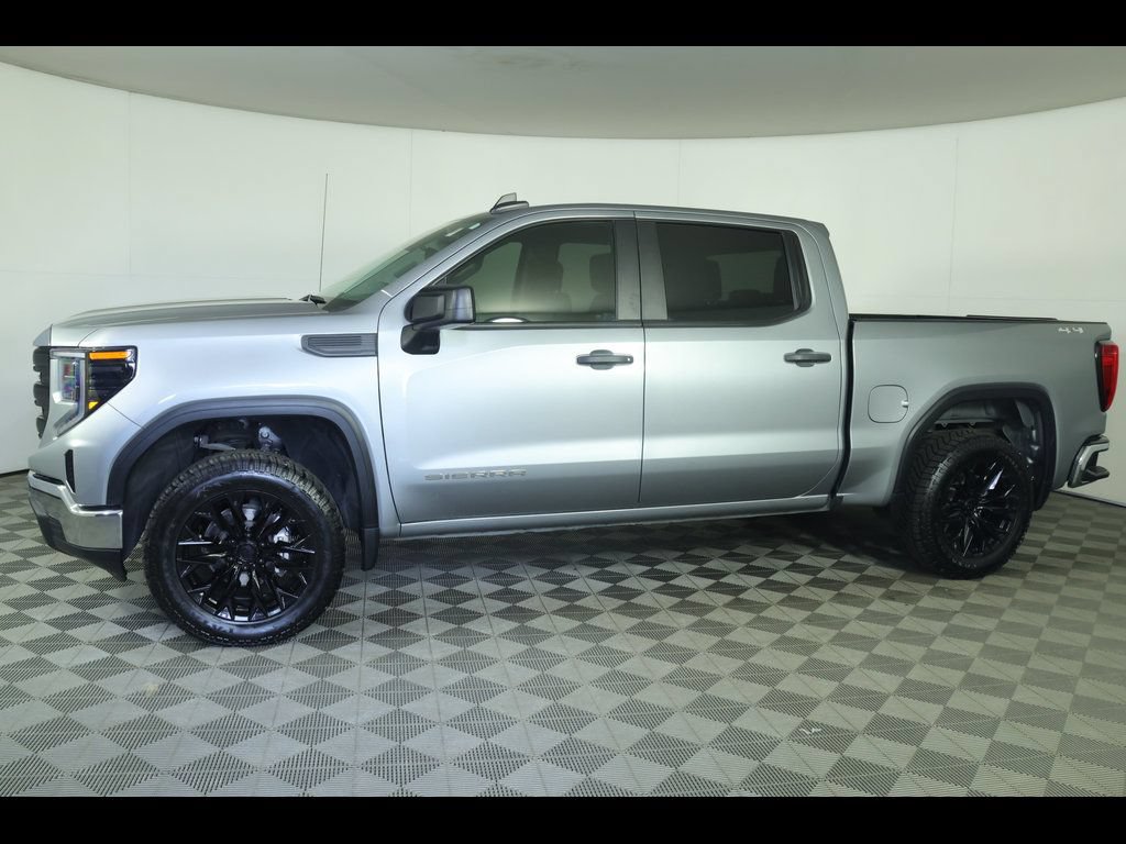 Used 2024 GMC Sierra 1500 Pro w/ Pro Value Package AWD/4WD image 17