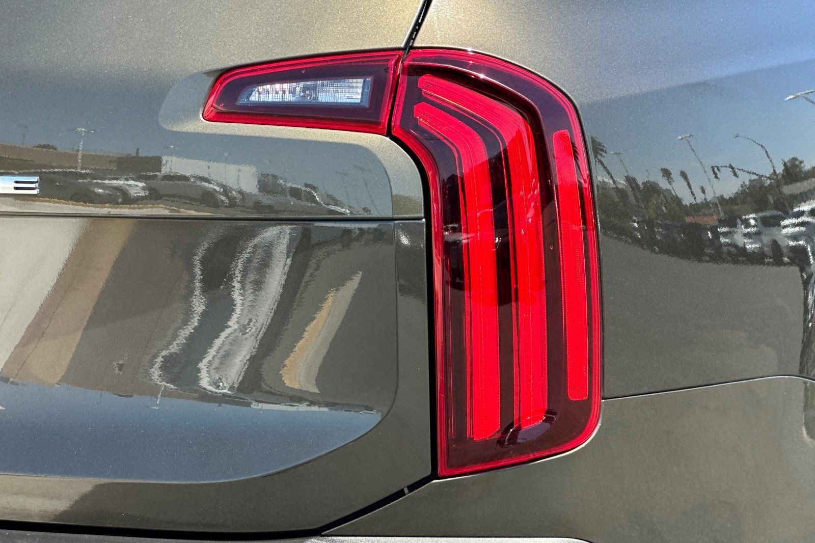 Used 2022 Kia Telluride EX w/ Towing Package image 28