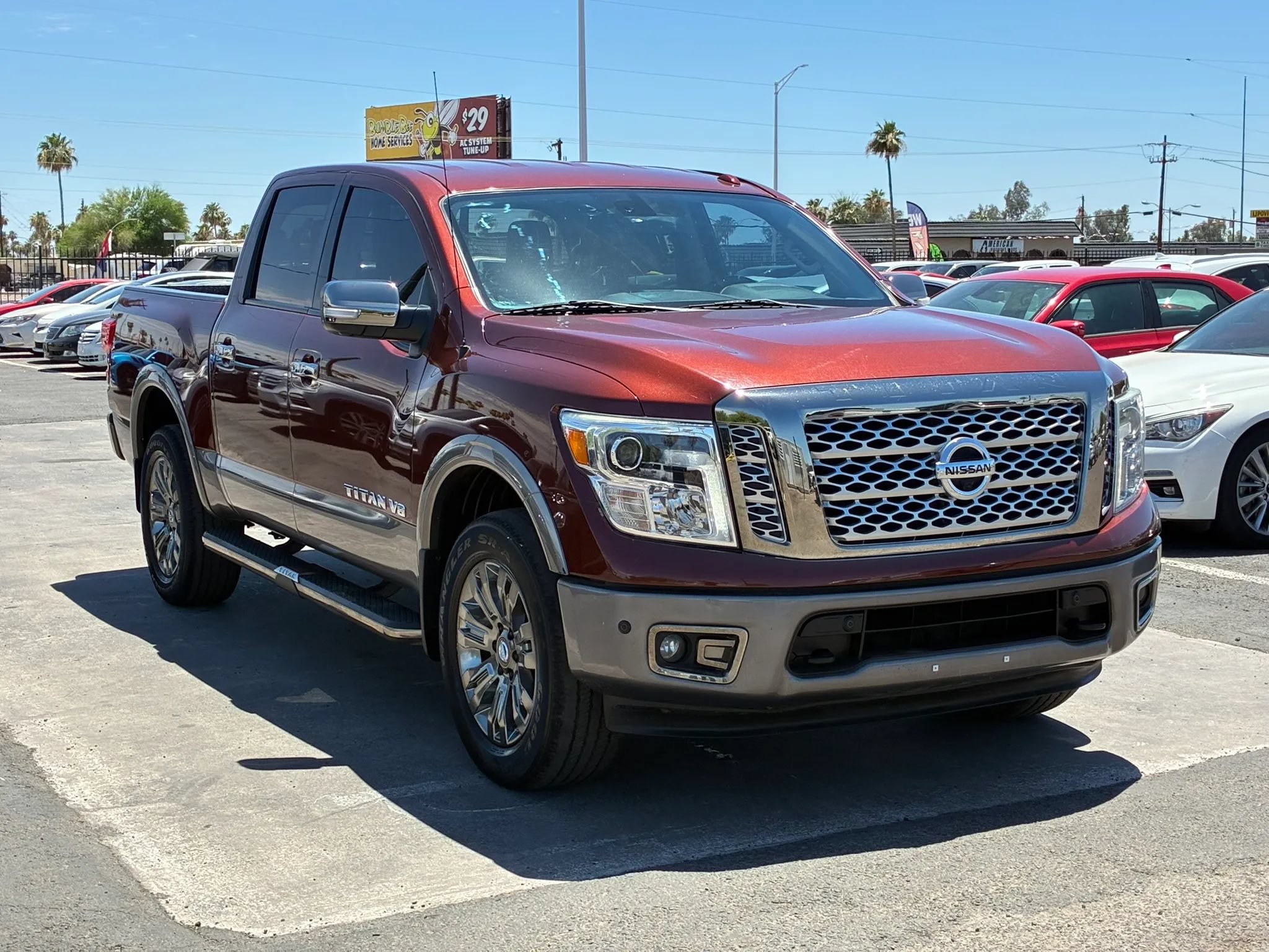 Used 2019 Nissan Titan Platinum Reserve AWD/4WD image 11