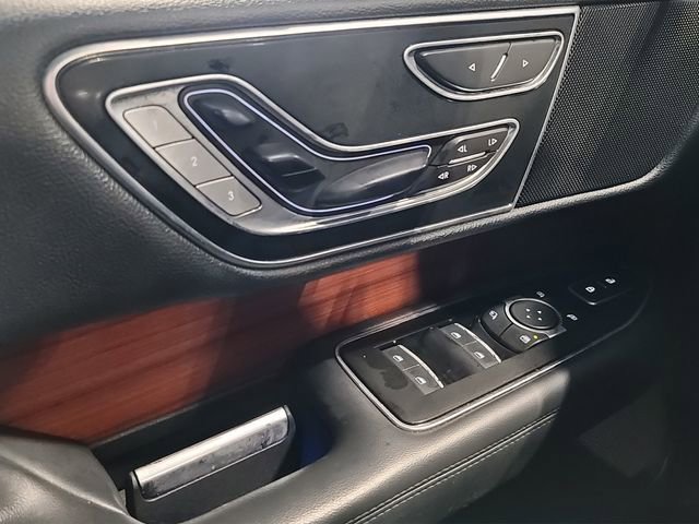 Used 2024 Lincoln Navigator Reserve image 18