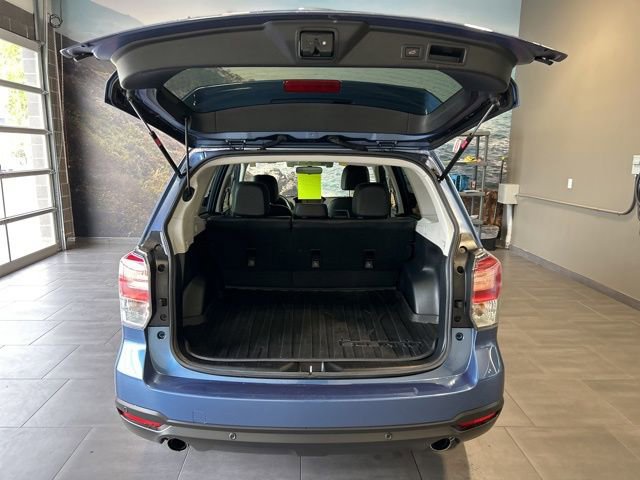 Used 2018 Subaru Forester Touring AWD/4WD image 31