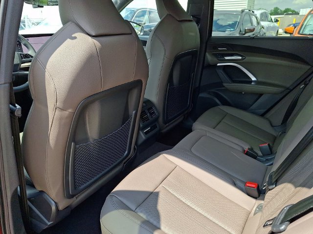 New 2026 Audi Q5 Premium Plus AWD/4WD image 7