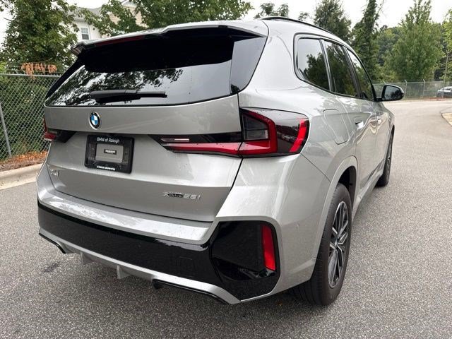 Certified 2023 BMW X1 xDrive28i w/ M Sport Package AWD/4WD image 5