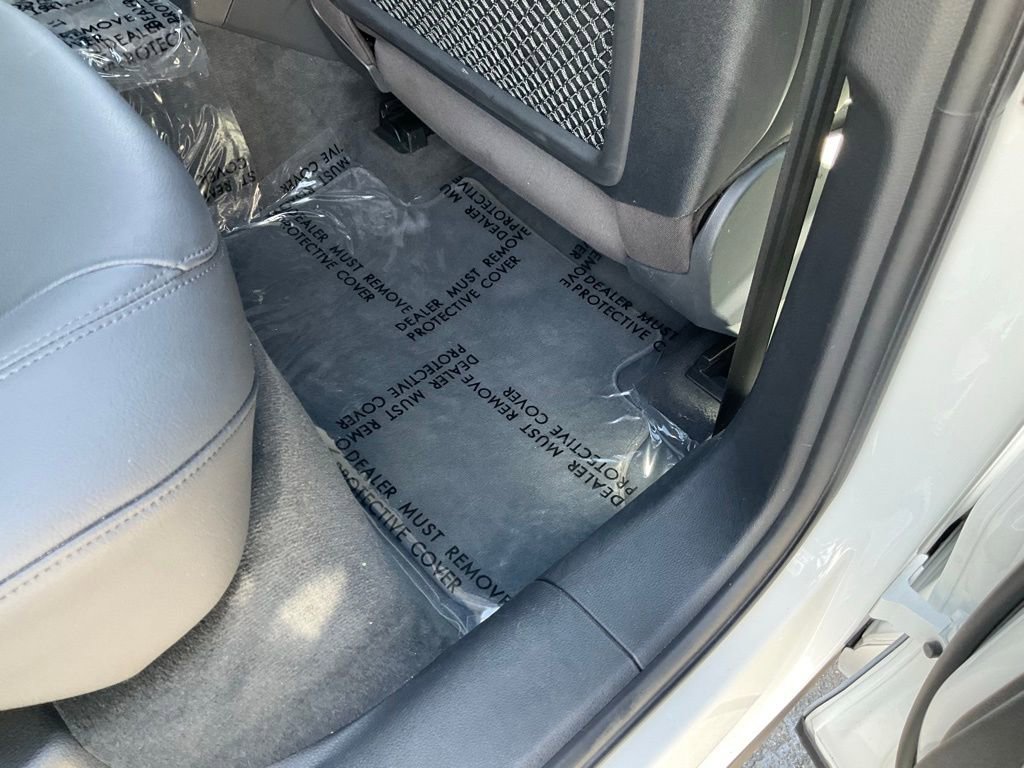 Used 2020 Audi Q5 e Premium w/ Convenience Package image 50