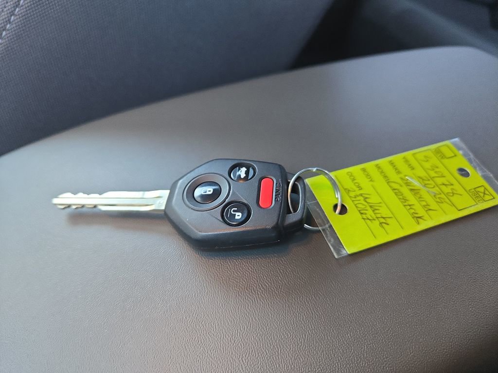 Used 2025 Subaru Crosstrek 2.0i image 28