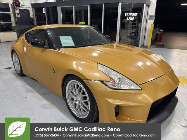 Used 2011 Nissan 370Z Coupe image 4